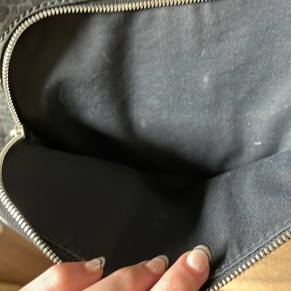 Givenchy genuine leather crossbody bag - Picture 9 of 16